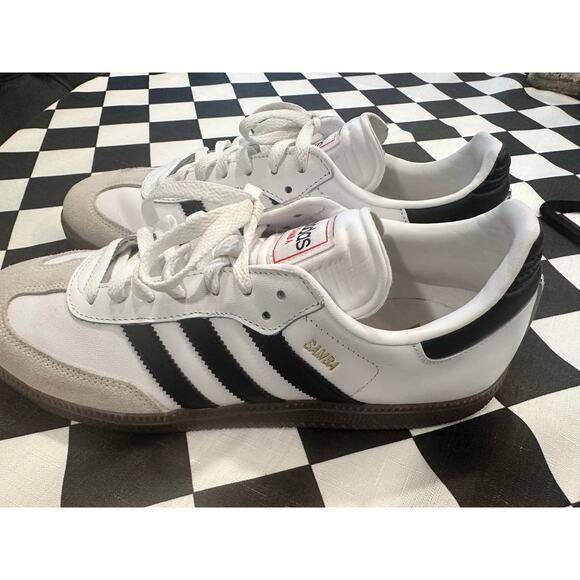 adidas Other - Adidas Samba Classic Men’s white and black soccer shoe size 10
